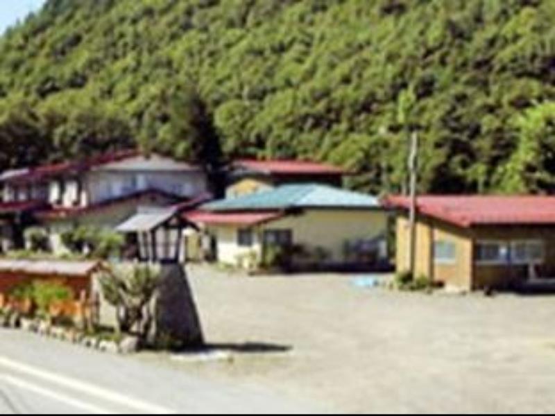 Iwatakiso Hotel Takayama  Esterno foto