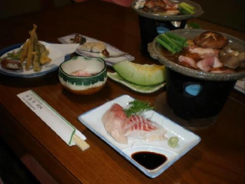 Iwatakiso Hotel Takayama  Esterno foto